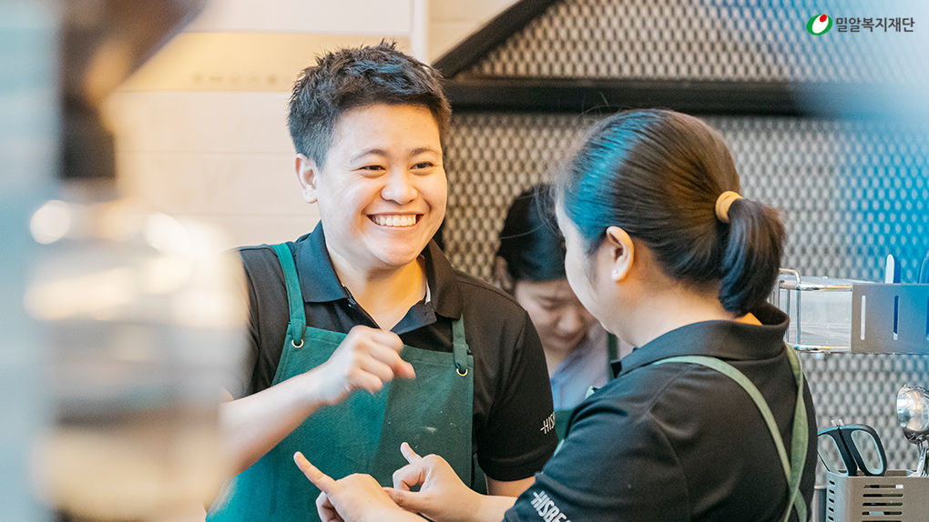 A Place to Work and Dream Together: HISBEANS Café’s 4th Anniversary and the Journey Toward a Second